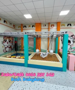 BỘ NGỰA NHÚN VẬN ĐỘNG TRONG KHU VUI CHƠI